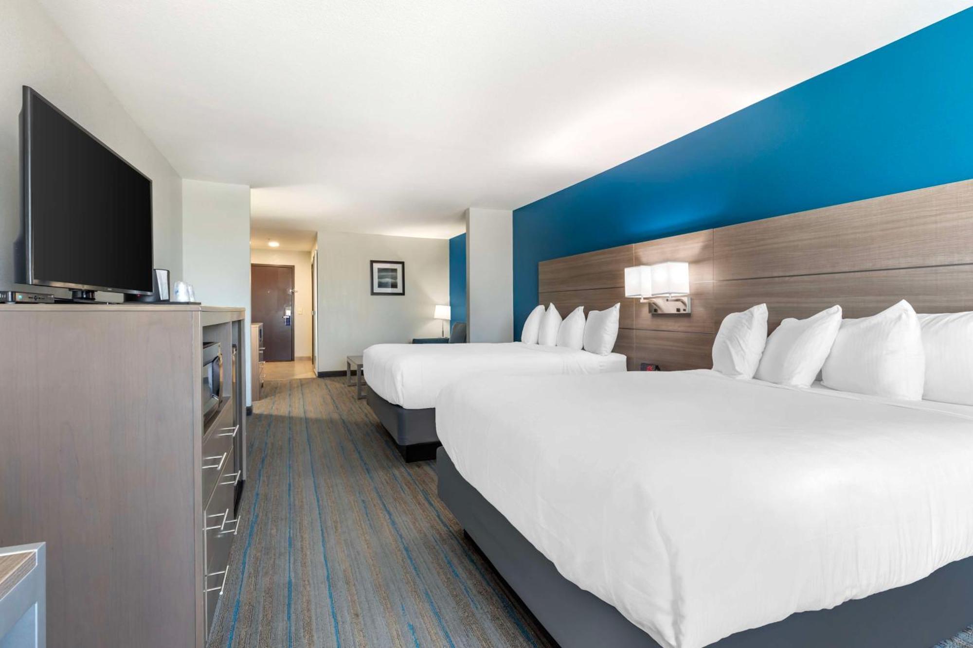 Best Western Plus Stephenville Inn Exterior photo
